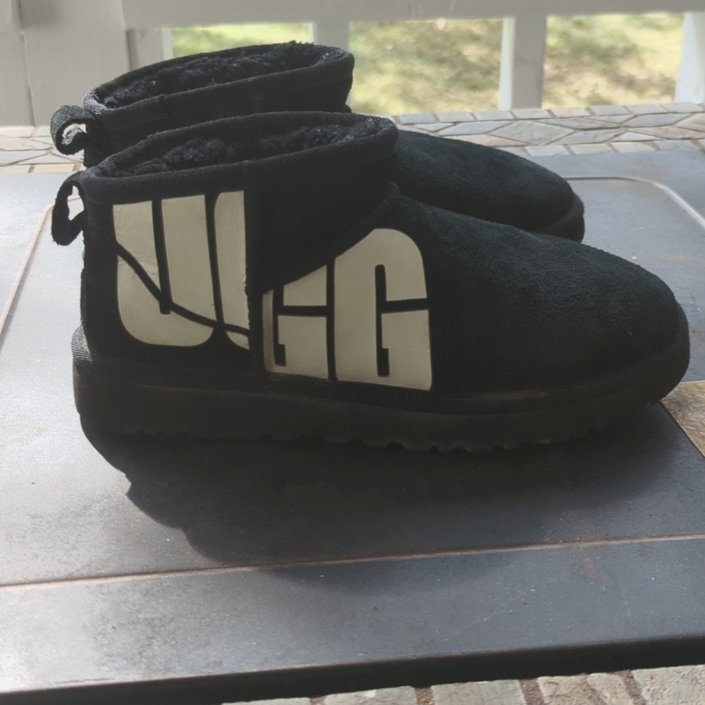 UGG classic ultra mini chopped